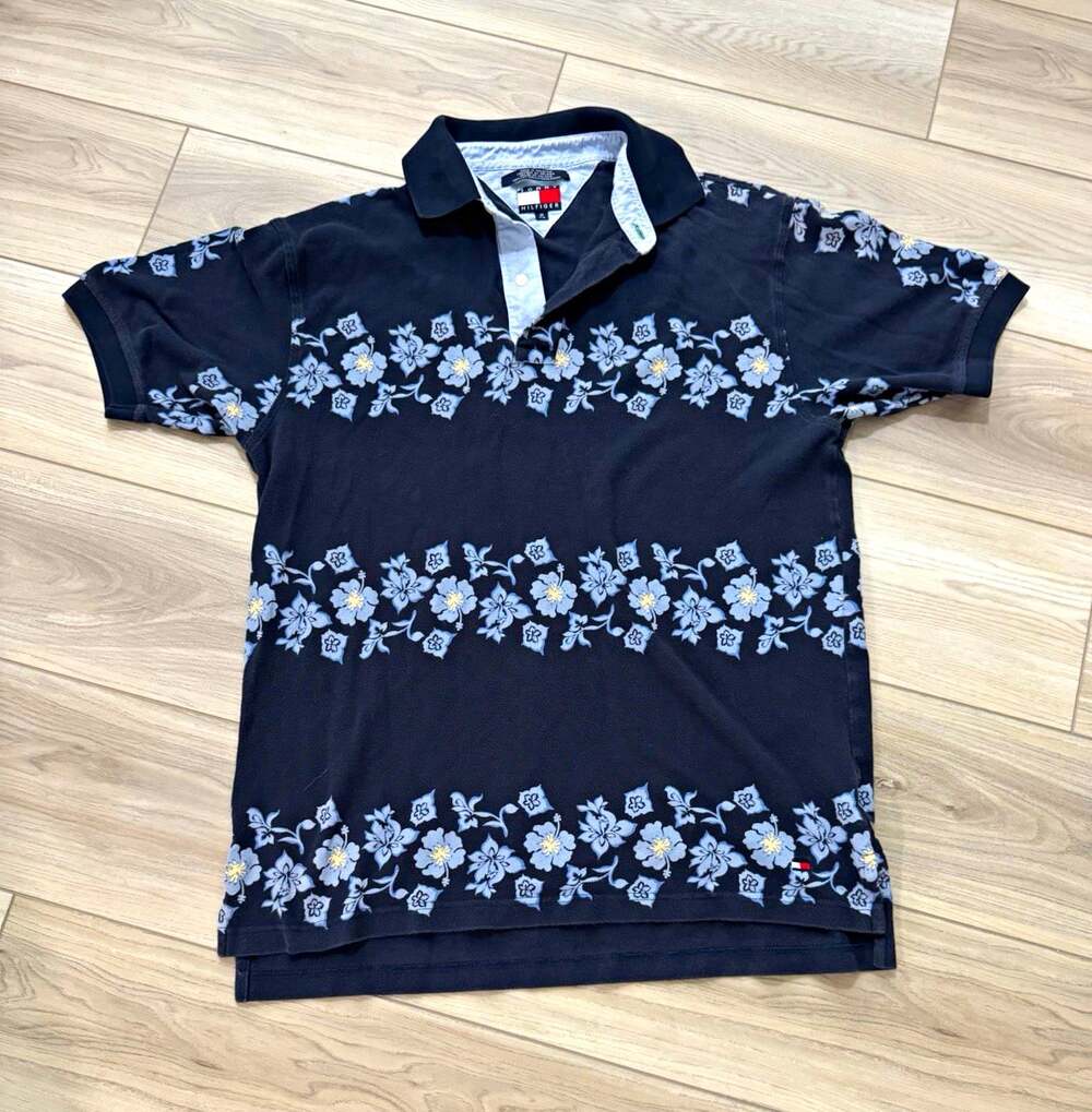 Vintage Tommy Hilfiger Polo Shirt Mens Medium Black Floral Hibiscus Chambray 90s